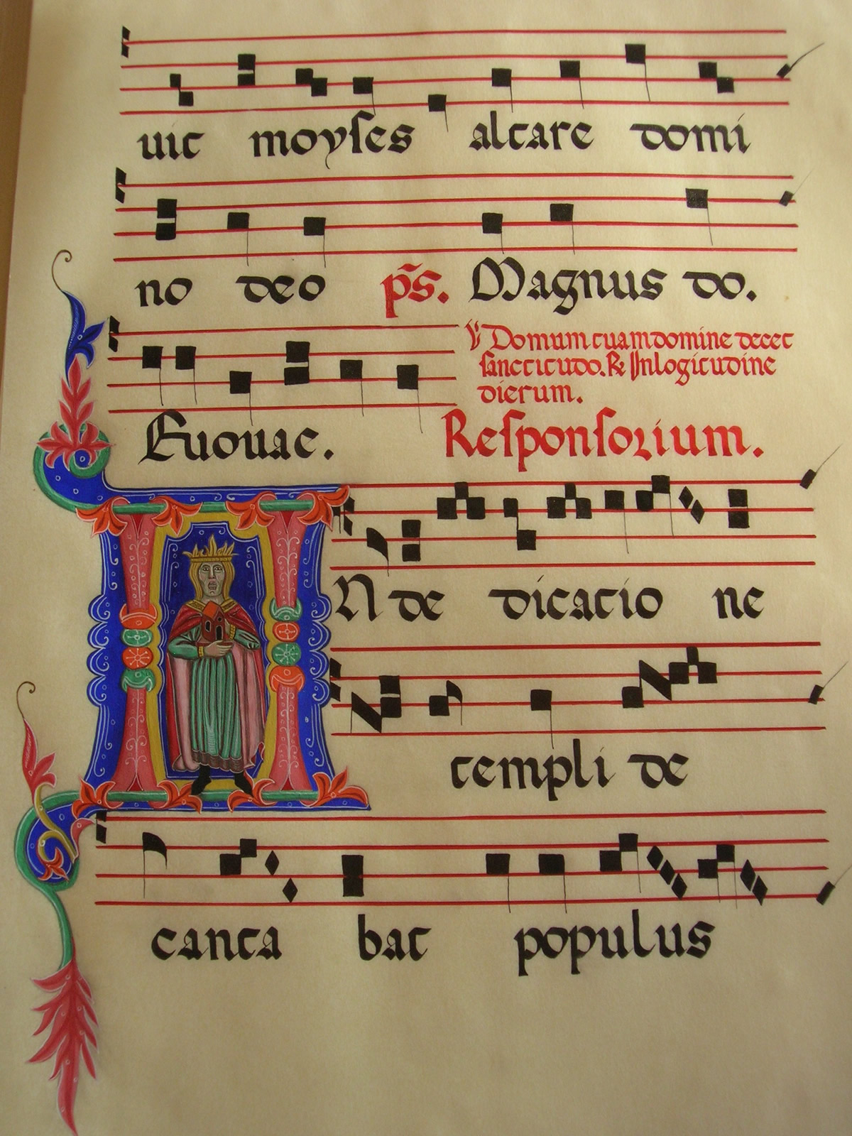 Anthem Book XIII century, cm. 35 x 50, on parchment paper.
